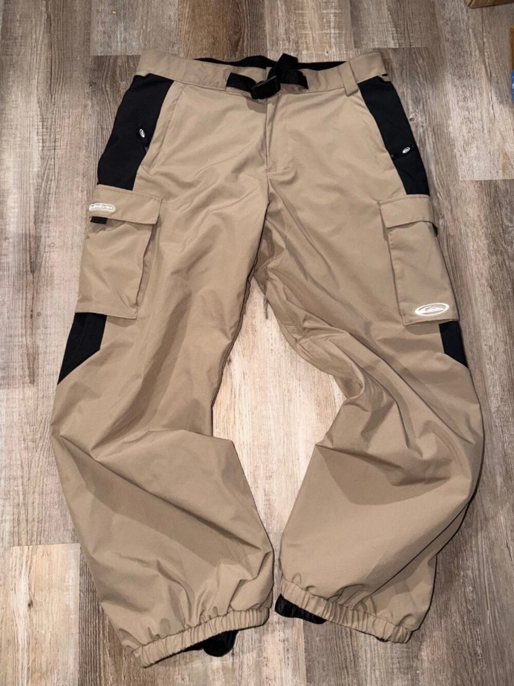 Quicksilver - Men's Snow Down Ski / Snowboard Pant color Fallen Rock size XL